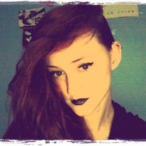 Meet your Posher, Alicia